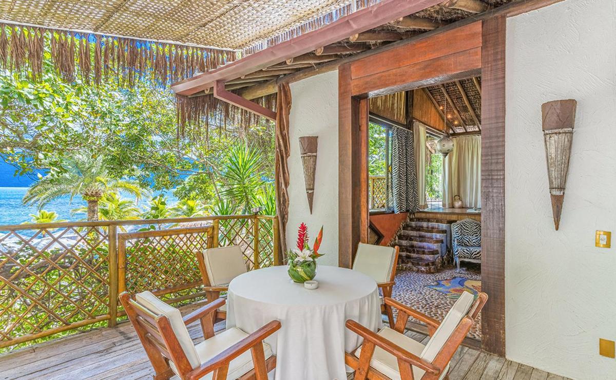 Dpny Beach Hotel & Spa Ilhabela Kültér fotó A villa at the resort