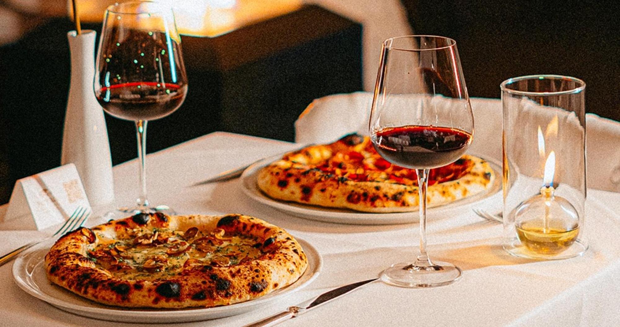 Dpny Beach Hotel & Spa Ilhabela Kültér fotó Wine and pizza